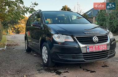 Мінівен Volkswagen Touran 2007 в Чернігові