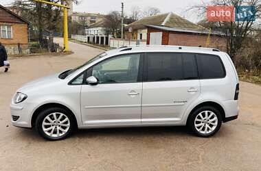 Мінівен Volkswagen Touran 2010 в Коростені