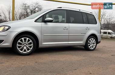 Мінівен Volkswagen Touran 2010 в Коростені