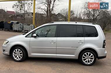 Мінівен Volkswagen Touran 2010 в Коростені