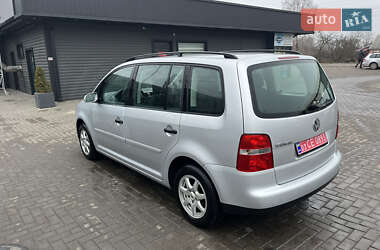 Мінівен Volkswagen Touran 2005 в Сарнах