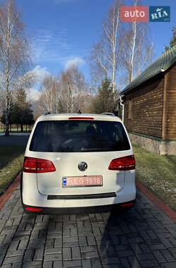 Минивэн Volkswagen Touran 2011 в Луцке