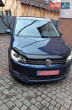 Мінівен Volkswagen Touran 2012 в Мукачевому