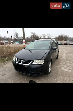 Мінівен Volkswagen Touran 2004 в Запоріжжі