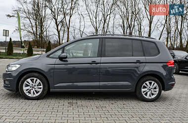 Микровэн Volkswagen Touran 2020 в 