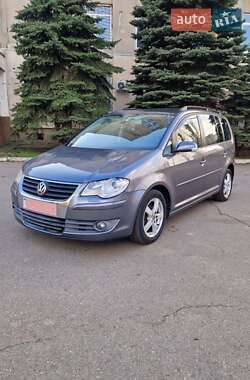 Мінівен Volkswagen Touran 2007 в Миколаєві