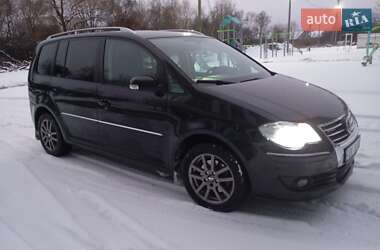 Минивэн Volkswagen Touran 2008 в Ковеле