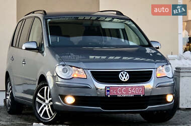 Минивэн Volkswagen Touran 2010 в Дрогобыче