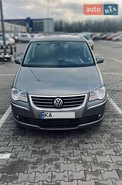 Мінівен Volkswagen Touran 2007 в Києві