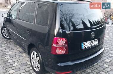 Минивэн Volkswagen Touran 2009 в Ходорове