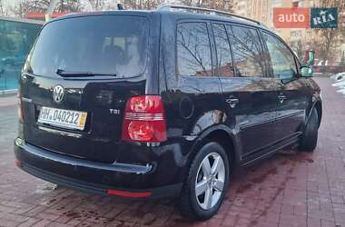 Мінівен Volkswagen Touran 2009 в Рівному