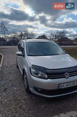 Минивэн Volkswagen Touran 2013 в Новомиргороде