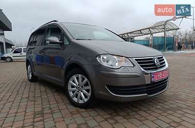 Мінівен Volkswagen Touran 2008 в Сарнах