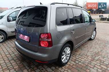 Мінівен Volkswagen Touran 2008 в Сарнах