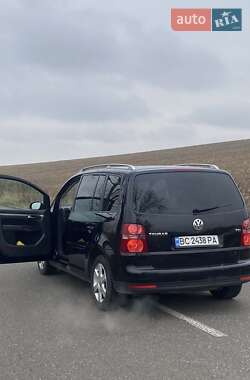 Минивэн Volkswagen Touran 2008 в Пустомытах