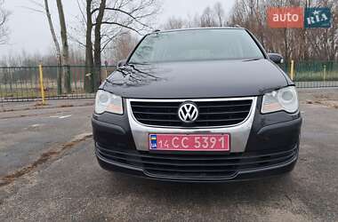 Минивэн Volkswagen Touran 2007 в Харькове