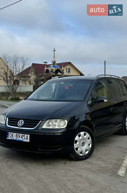 Минивэн Volkswagen Touran 2005 в Звягеле