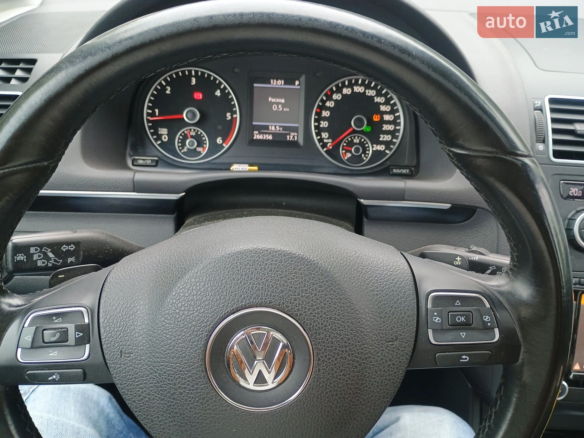 2013 Volkswagen Touran - мініатюра 20