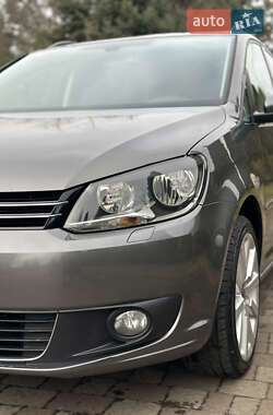 Мінівен Volkswagen Touran 2012 в Сарнах