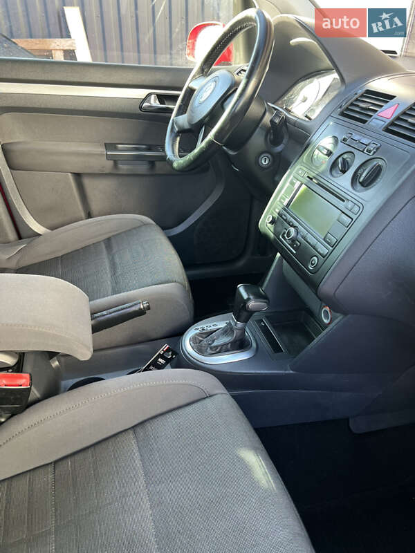 Мінівен Volkswagen Touran 2006 в Самборі