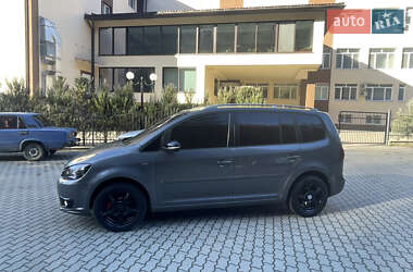 Мінівен Volkswagen Touran 2013 в Сваляві