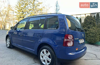 Минивэн Volkswagen Touran 2003 в Черновцах