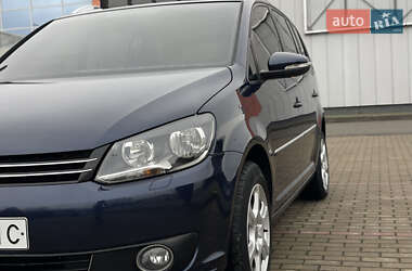 Минивэн Volkswagen Touran 2010 в Виноградове