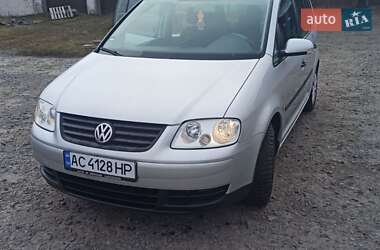 Минивэн Volkswagen Touran 2004 в Камне-Каширском