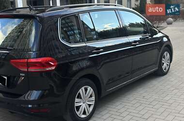 Микровэн Volkswagen Touran 2016 в 