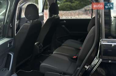 Микровэн Volkswagen Touran 2016 в 