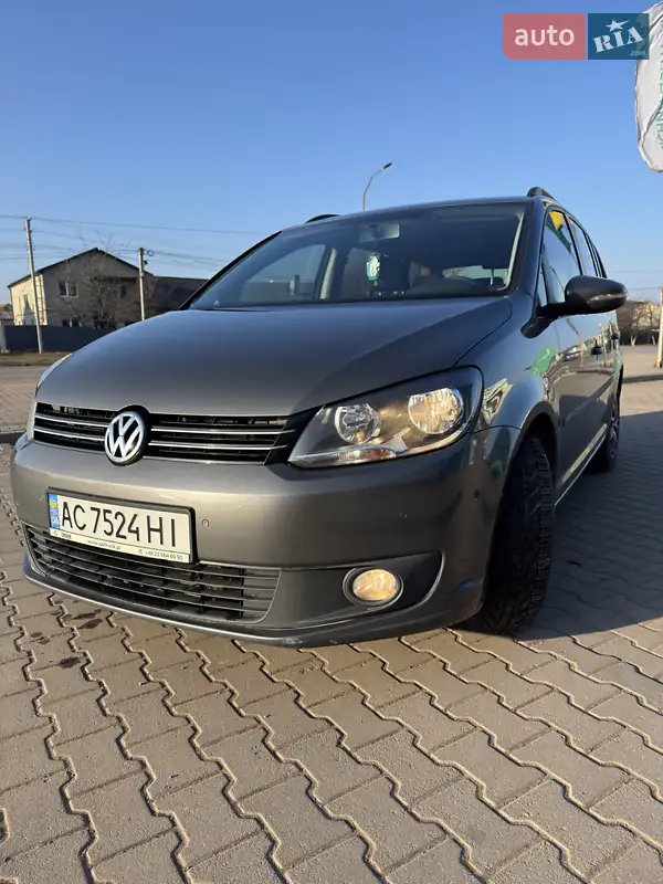 Volkswagen Touran