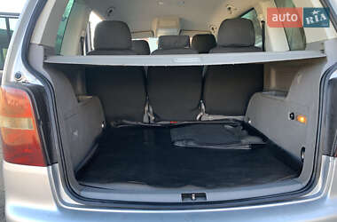 Мінівен Volkswagen Touran 2003 в 