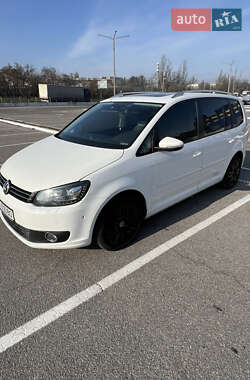 Минивэн Volkswagen Touran 2011 в Киеве