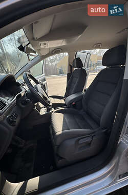 Минивэн Volkswagen Touran 2008 в Житомире