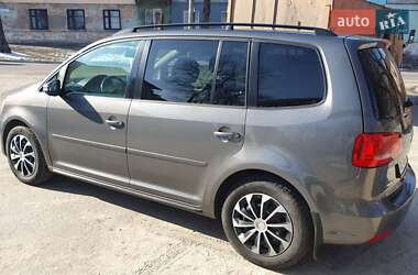 Минивэн Volkswagen Touran 2013 в Каменском