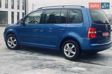 Мінівен Volkswagen Touran 2003 в Городку