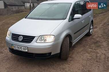 Минивэн Volkswagen Touran 2003 в Теребовле