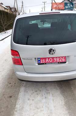 Мінівен Volkswagen Touran 2005 в Хмельницькому