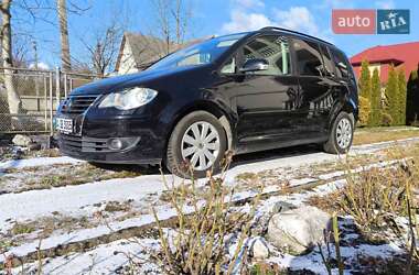 Мінівен Volkswagen Touran 2008 в Калуші