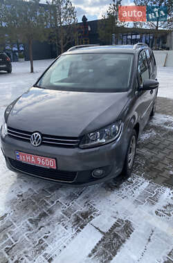 Мінівен Volkswagen Touran 2014 в Рівному