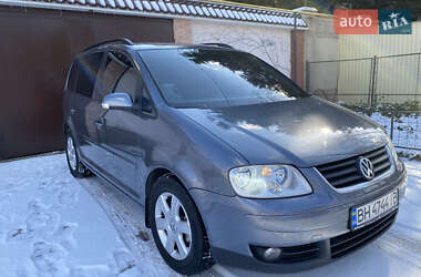 Мінівен Volkswagen Touran 2006 в Одесі