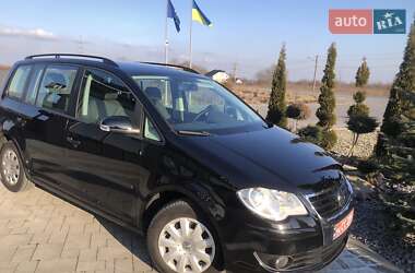 Минивэн Volkswagen Touran 2008 в Ивано-Франковске