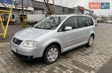 Минивэн Volkswagen Touran 2003 в Николаеве