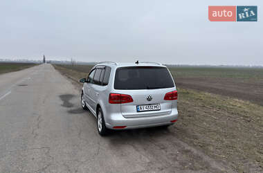 Минивэн Volkswagen Touran 2014 в Мироновке