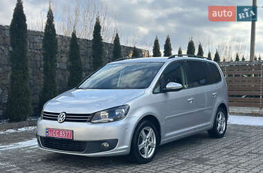 Минивэн Volkswagen Touran 2013 в Стрые