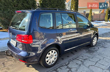 Мінівен Volkswagen Touran 2011 в Києві