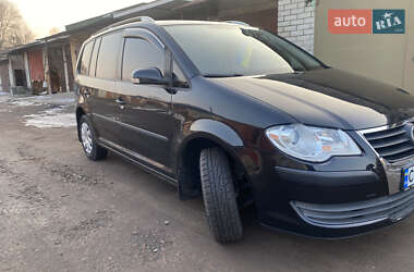 Минивэн Volkswagen Touran 2006 в Чернигове