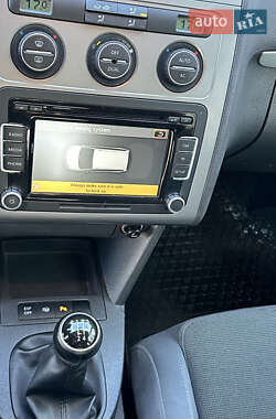 Минивэн Volkswagen Touran 2008 в 