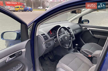 Минивэн Volkswagen Touran 2008 в 