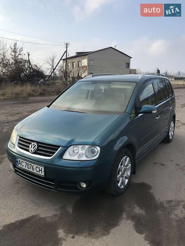 Volkswagen Touran 2004